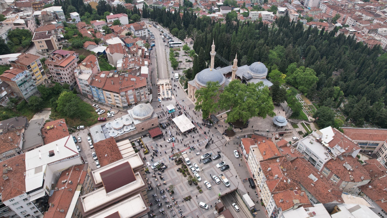 Bursa’da Geleneksel Erguvan Bayramı Başladı(13)