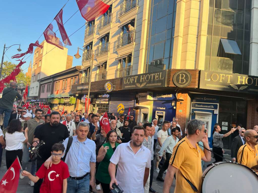 15 Temmuz Bayrak Yürüyüşü21E0