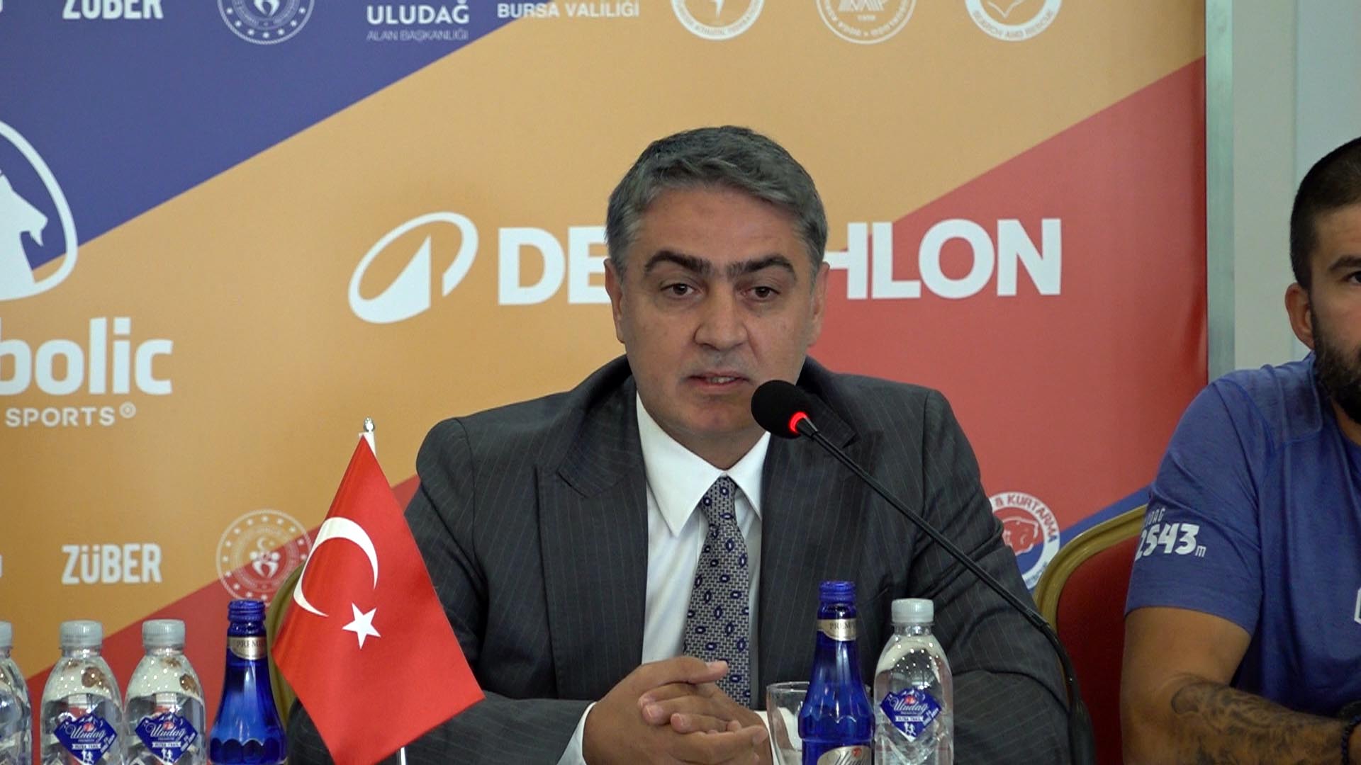 Bursa Gençlik Ve Spor İl Müdürü Rahmi Aksoy
