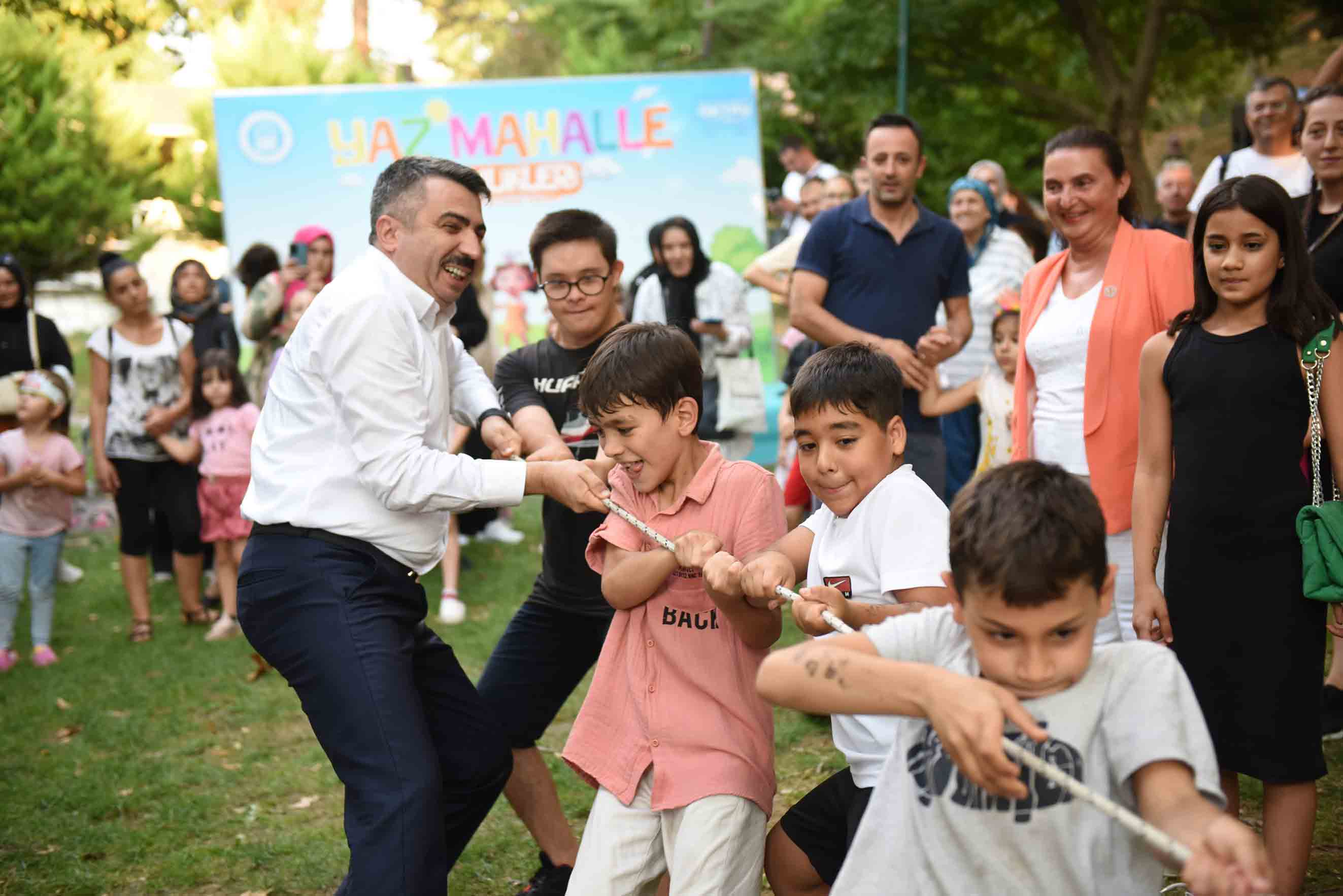 Yildirim’da Sokaklar Şenlendi̇yb (4)