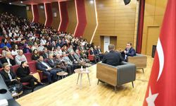 Faik Çelik: Mudanya Üniversitesi'nde gençlerle tecrübelerini paylaştı