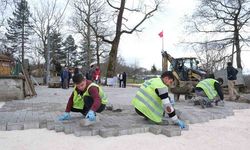 Karahasanlar Mahallesinde Parke Taş Uygulaması Sürüyor