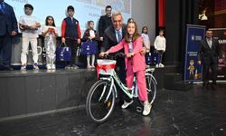 Bursa'da ödüller çocuklarla buluştu