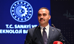 Bakan Kacır: Türkiye dünya lideri konumunda
