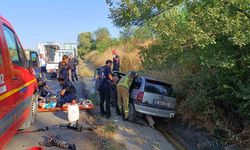 İnegöl'de trafik kazası:1 kişi öldü, 2'si ağır 3 kişi yaralandı