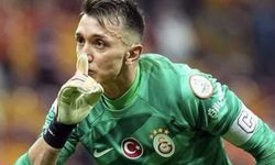 Muslera'nın Türkçe paylaşımı ortalığı karıştırdı!