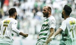 Liderlik sana çok yakışıyor; Bursaspor'dan 4 gollü galibiyet