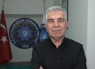 Bursa Uludağ Üniversitesi İktisadi ve İdari Bilimler Fakültesi Uluslararası İlişkiler Bölüm Başkanı Prof. Dr. Tayyar Arı