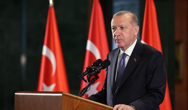 Cumhurbaşkanı Erdoğan: Öğretmenlere yönelik şiddetle ilgili düzenleme yapılacak