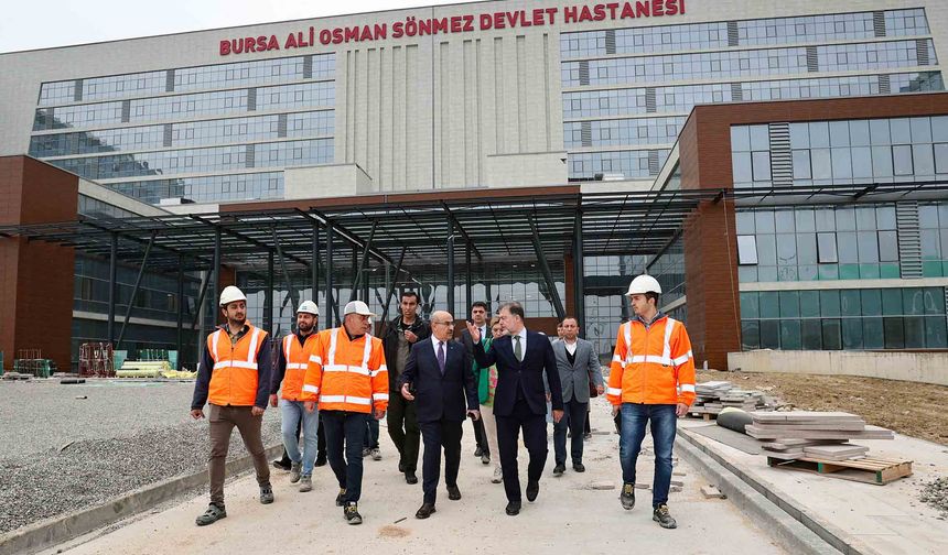 Vali Demirtaş, Bursa'daki yeni hastane inşaatını inceledi