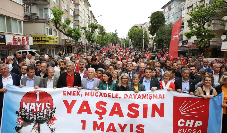 Bursa’da 1 Mayıs coşkusu tüm emekçilerle birlikte kutlandı